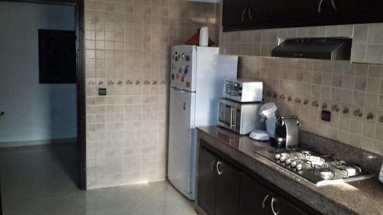 Ayam Room Salé Exterior foto